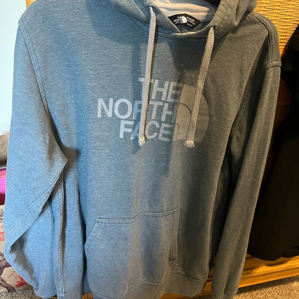 The North Face Men's Gray Hoodie Sweater
